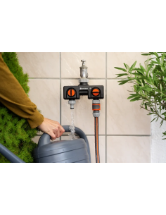 Gardena Distributore a 2 Vie per Rubinetto 2